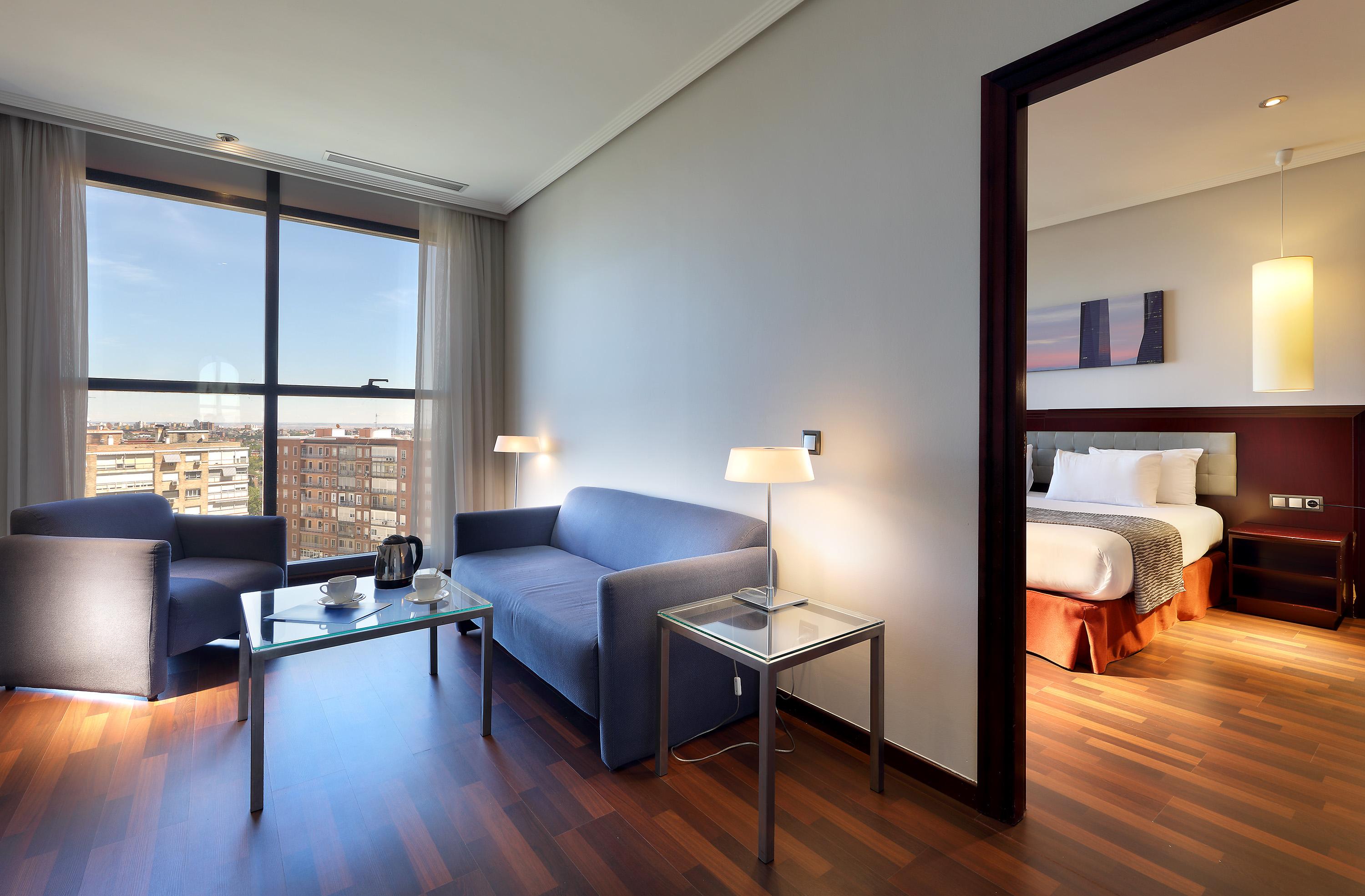 Crisol Via Castellana Hotell Madrid Exteriör bild