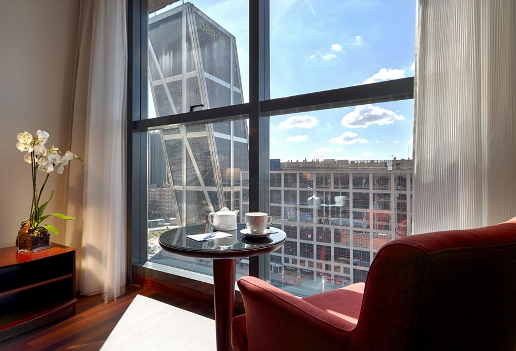 Crisol Via Castellana Hotell Madrid Exteriör bild