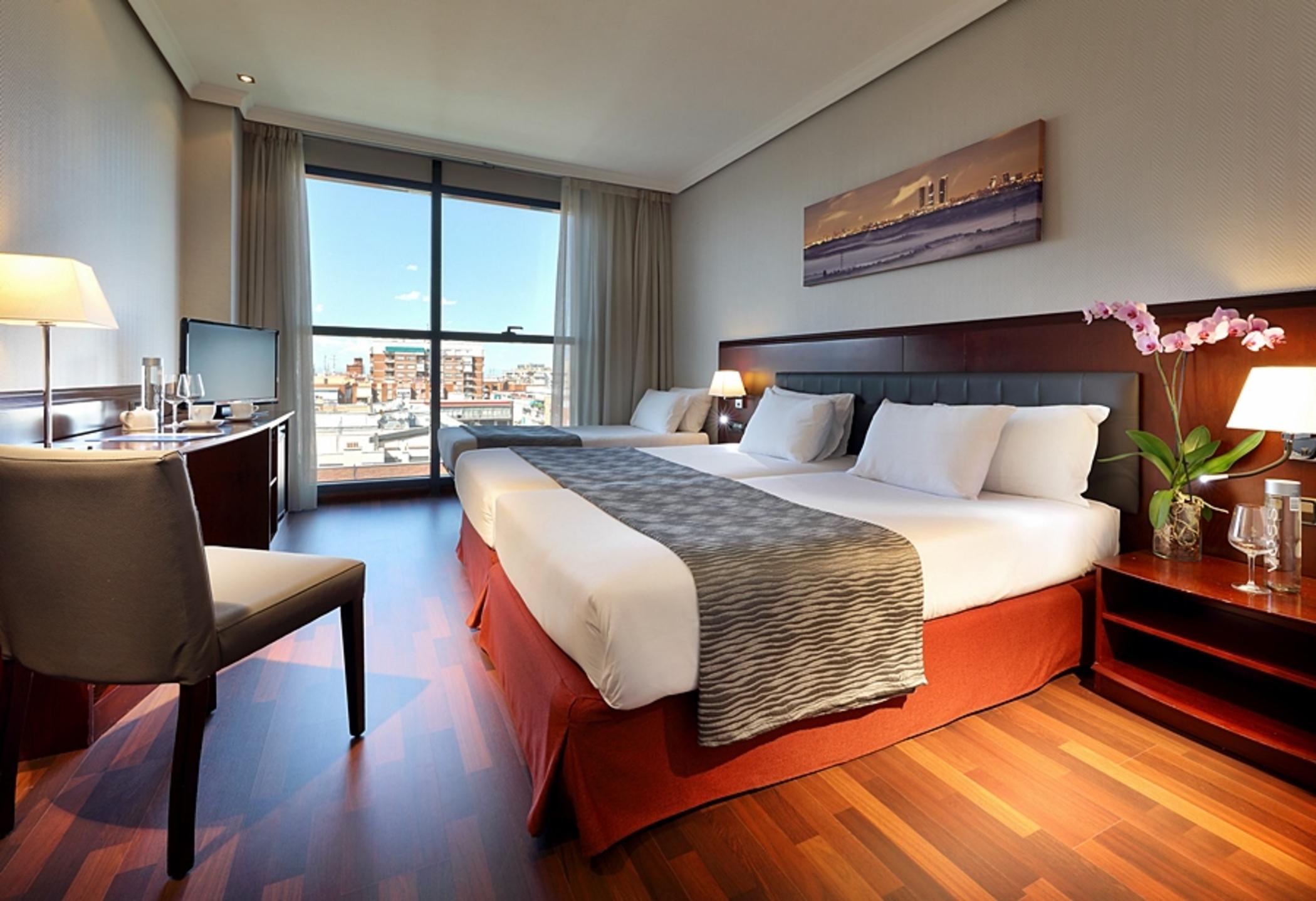 Crisol Via Castellana Hotell Madrid Exteriör bild